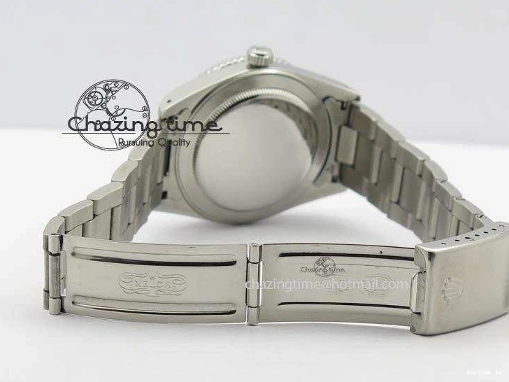 1223 Vintage 1680 Submariner No Date SS Black Dial On SS Bracelet A Timeless 3853